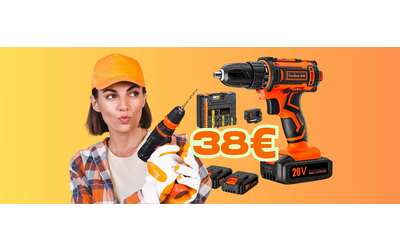 Trapano avvitatore a batteria con valigetta e accessori tuo con appena 38