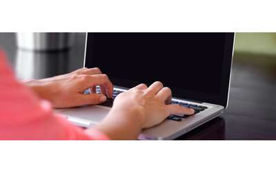 Un portatile con Android 16 potrebbe arrivare davvero e sostituire Chromebook