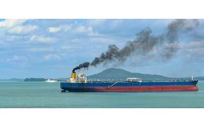 Green fuel per navi cargo: fra le iniziative europee, lassordante silenzio italiano