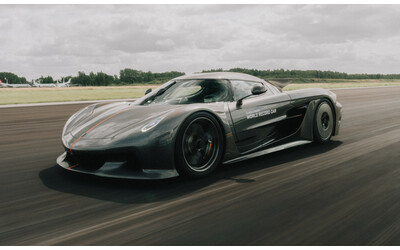 Koenigsegg Jesko Absolut sempre pi veloce ed nuovo record del mondo