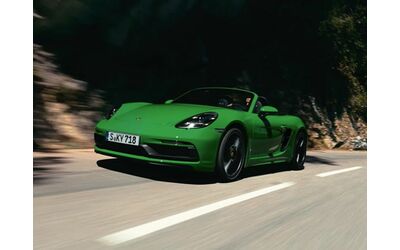 Porsche valuta lo stop alle 718 elettriche Cayman e Boxster a rischio cancellazione