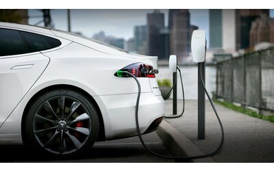 Ricarica auto elettriche sempre pi veloce ecco i nuovi dati del maxi test di NAF