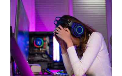 Sviluppatore cancella un videogioco dopo aver parlato con la fidanzata